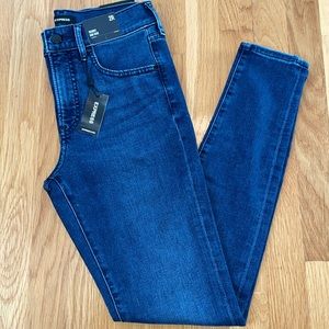 NWT New with Tags Express Women’s Skinny Mid Rise Jeans